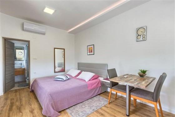 Apartment Olive Tree ميدولين المظهر الخارجي الصورة